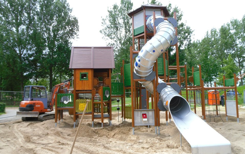 Sliedrecht Montage aan het werk